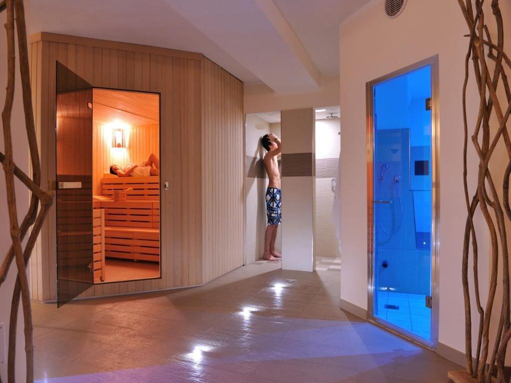 Bio Hotel Benny Mezzana  Bagian luar foto